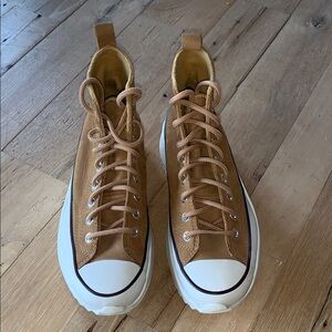 Converse Run Star Platform Suede high tops